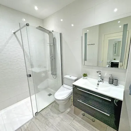 Gorgeous Oceanfront Promenade Ницца