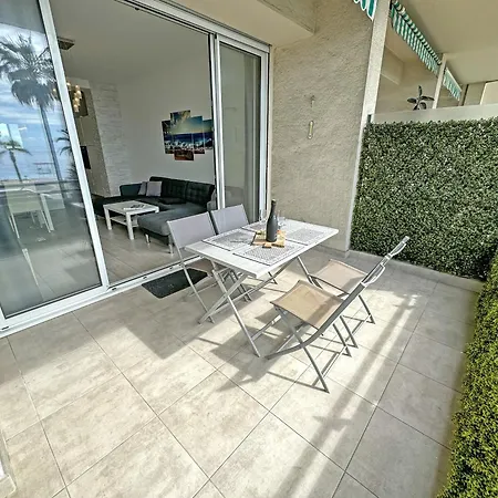 Gorgeous Oceanfront Promenade *